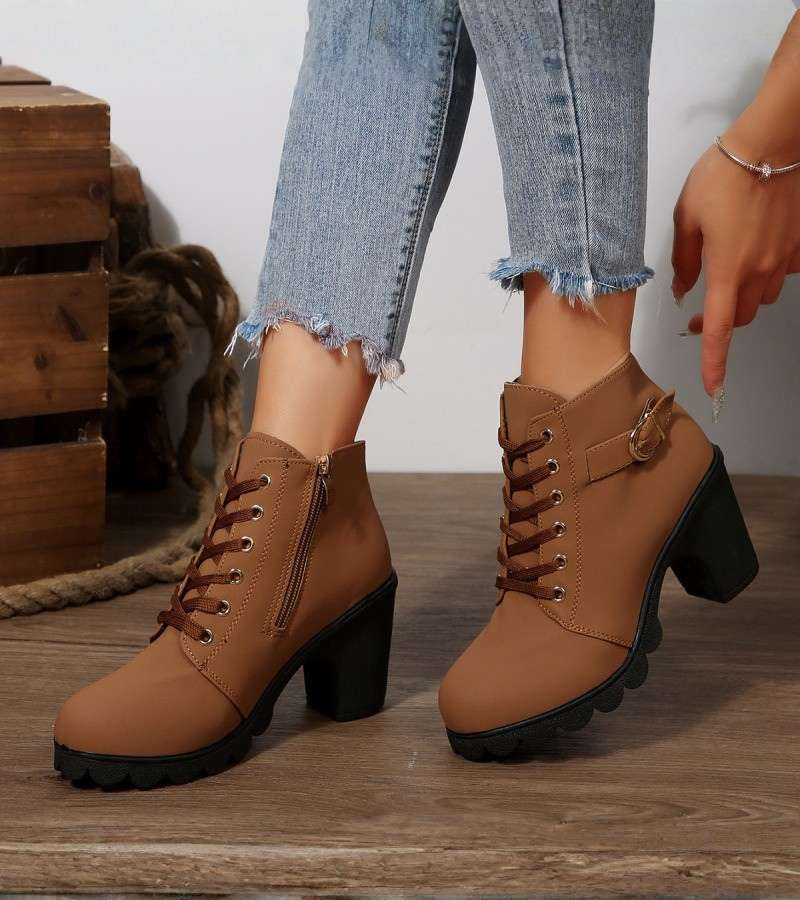 Aura - Ankle Boots